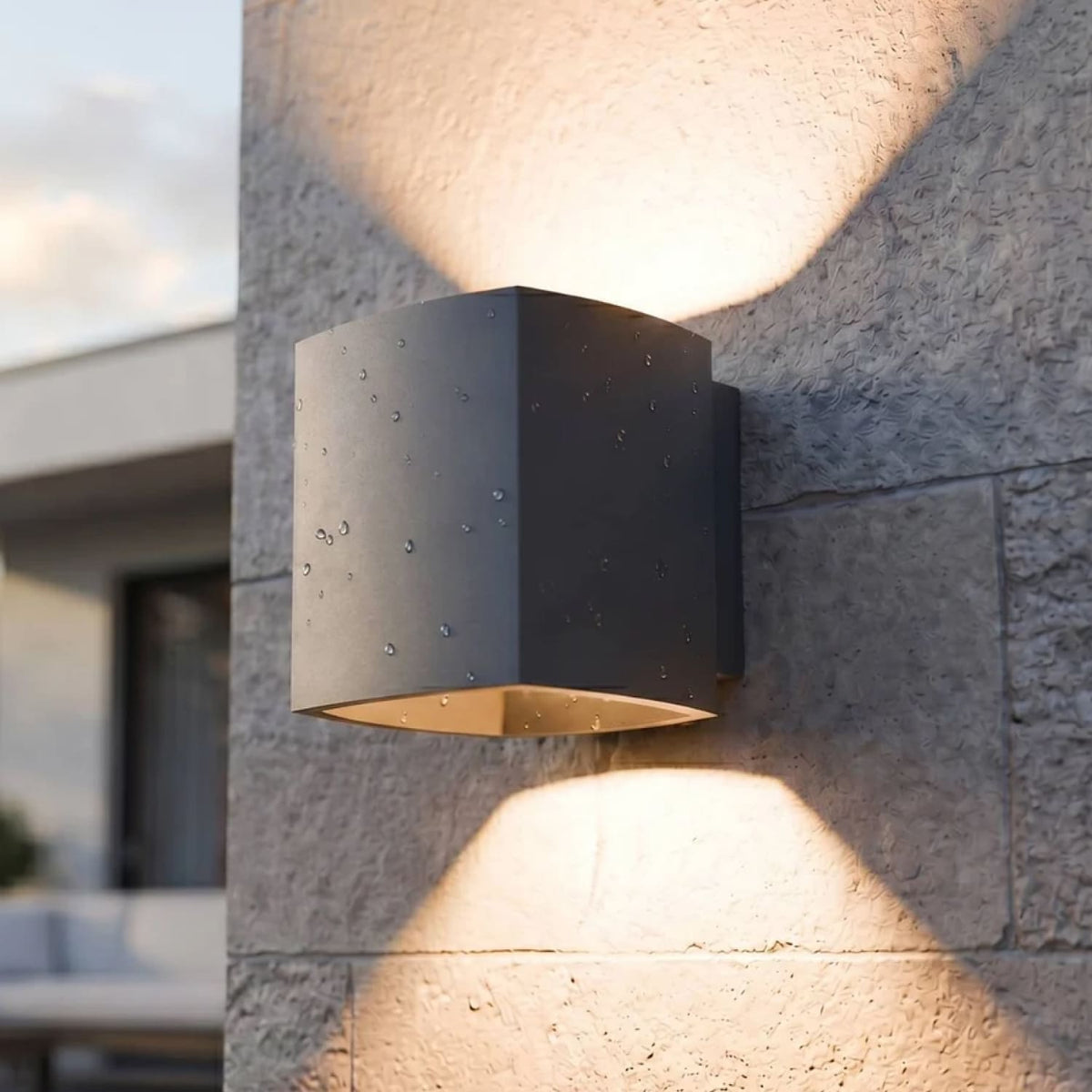 Lampada da parete Tevia