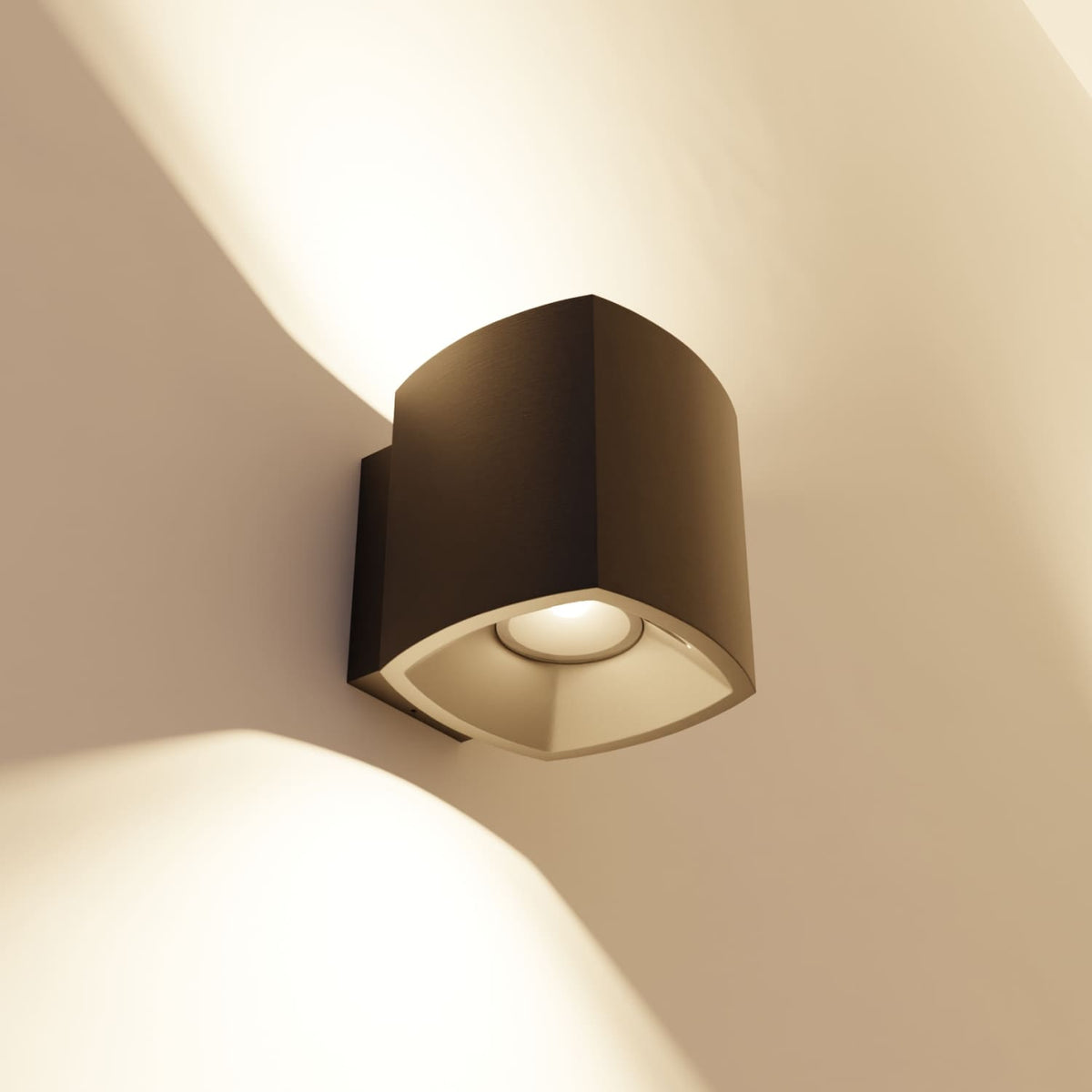 Lampada da parete Tevia